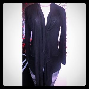 ❤️2/$20 Fabletics drape front long sleeve cardigan